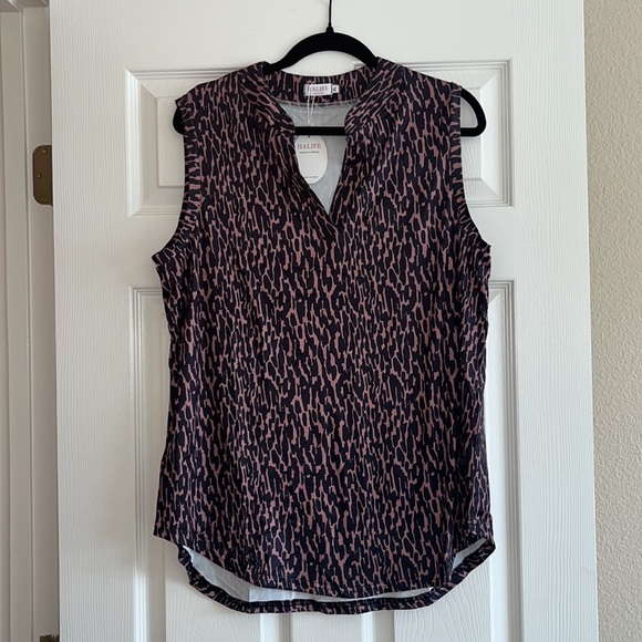 NWT print stretch sleeveless top - Picture 2 of 8
